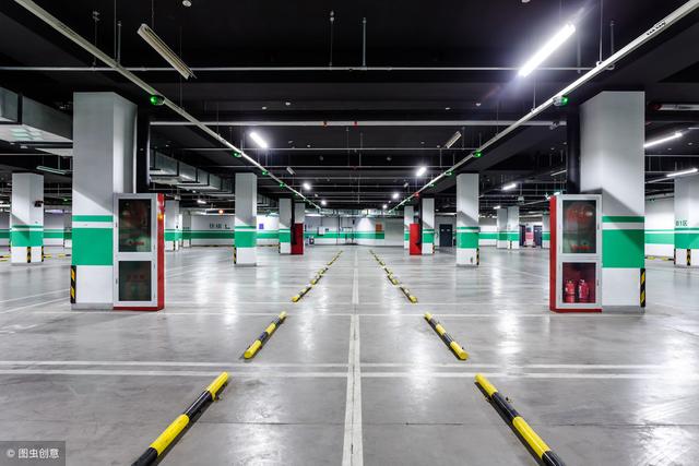 停車場地坪漆用哪種更有利于車庫車輛通行<div   id=